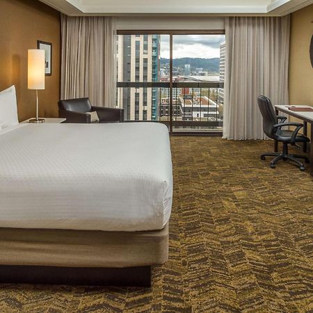 Doubletree By Hilton Portland Otel Dış mekan fotoğraf