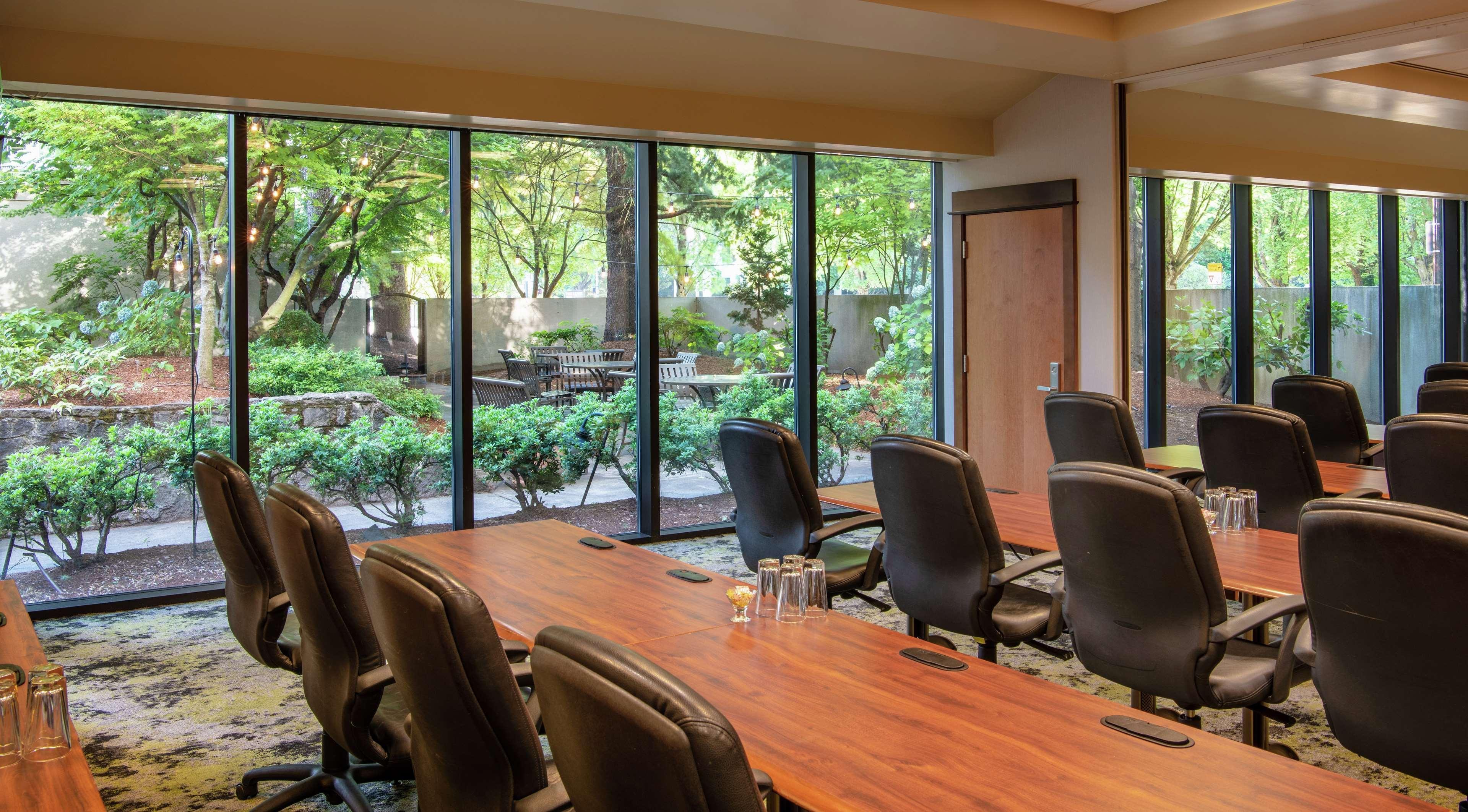 Doubletree By Hilton Portland Otel Dış mekan fotoğraf