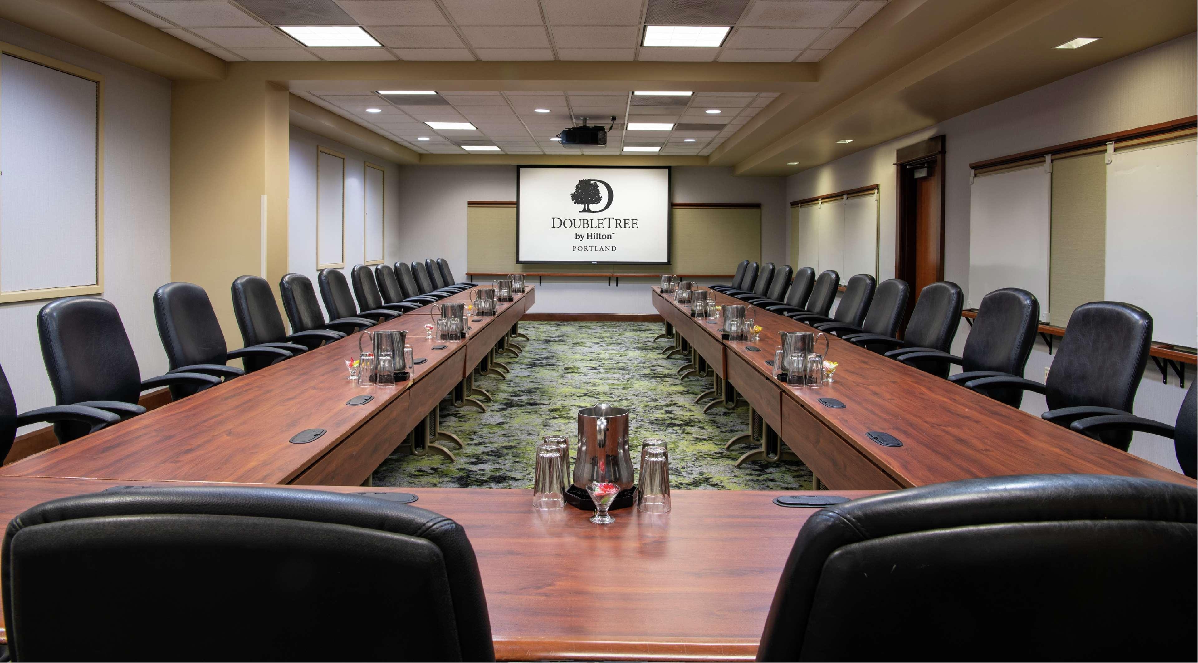 Doubletree By Hilton Portland Otel Dış mekan fotoğraf