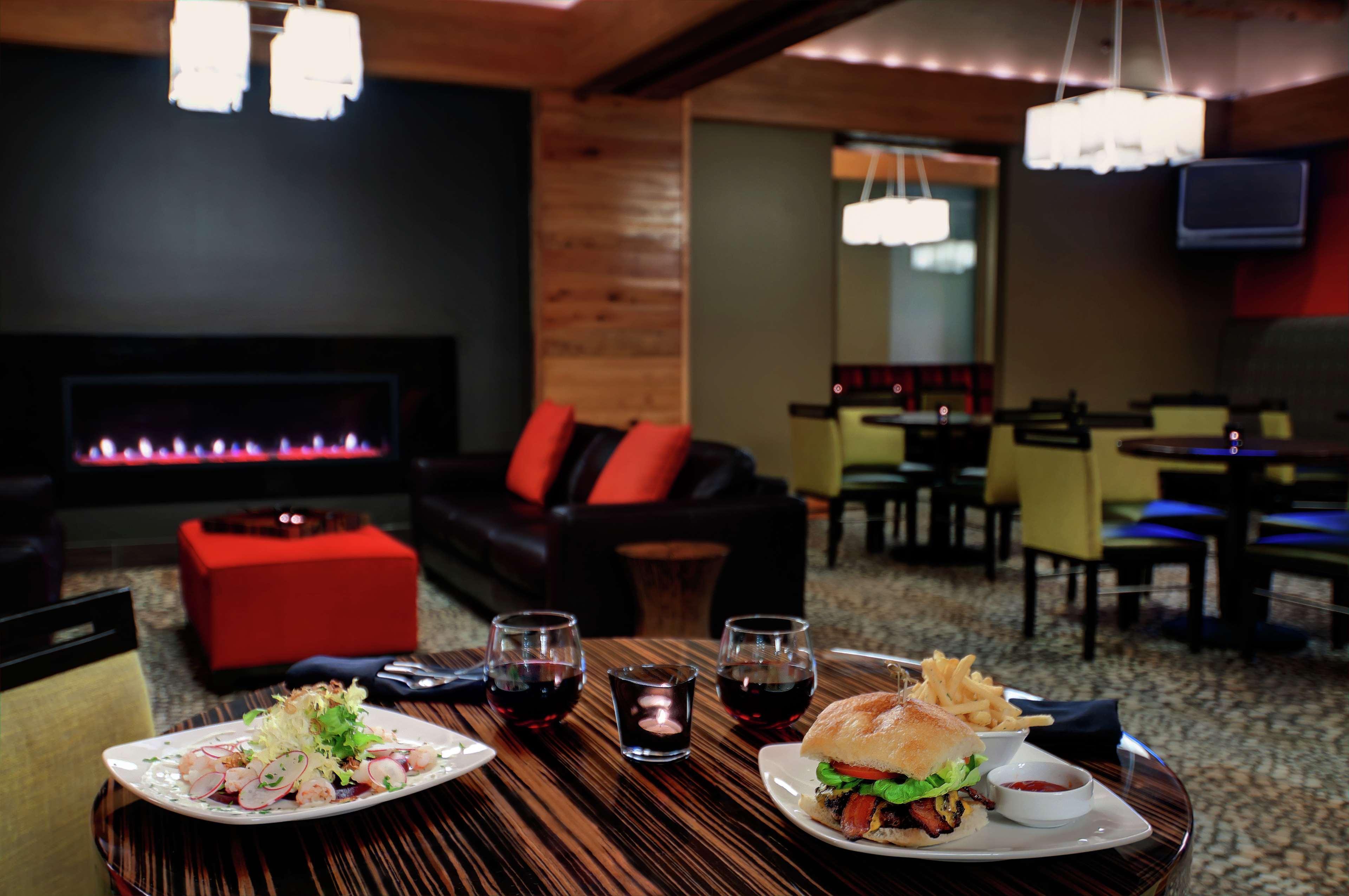 Doubletree By Hilton Portland Otel Dış mekan fotoğraf
