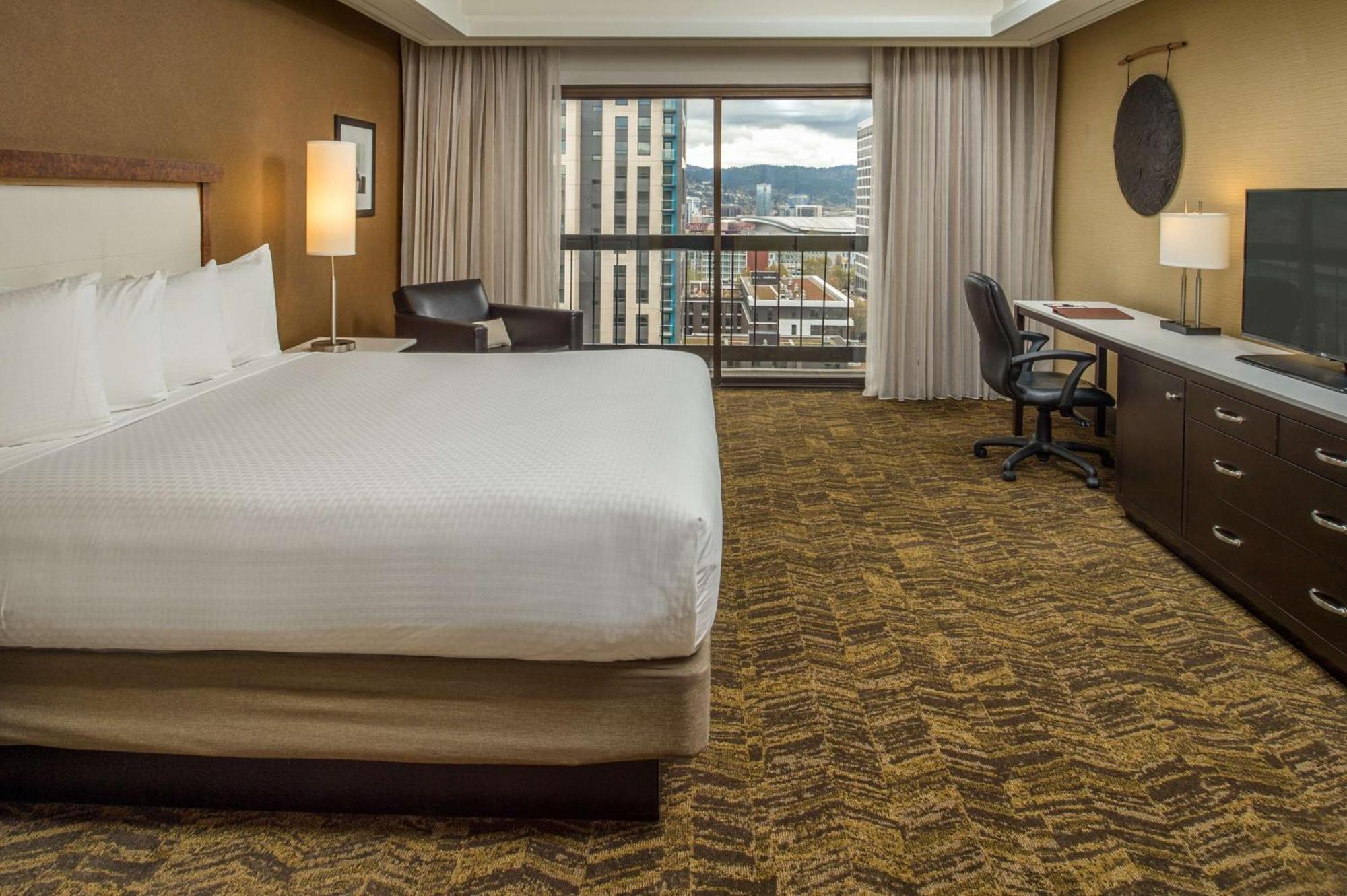 Doubletree By Hilton Portland Otel Dış mekan fotoğraf